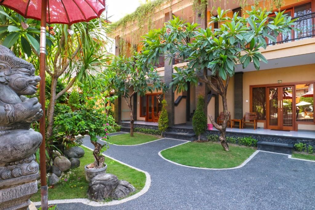 Gora Beach Inn — 5