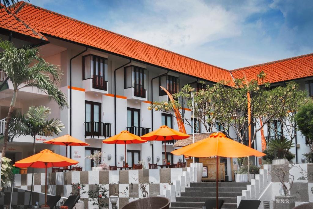 HARRIS Hotel Kuta Tuban Bali — 2