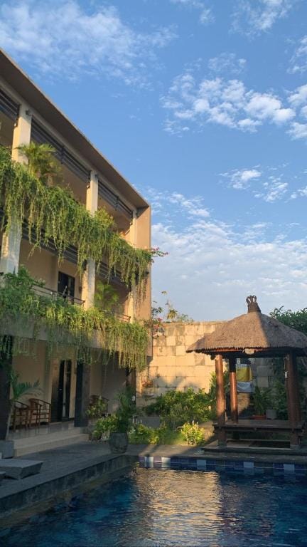 Mansu Hotel and Spa Legian — 4