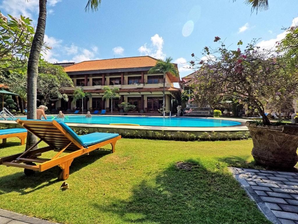 Masainn Hotel Kuta — 3
