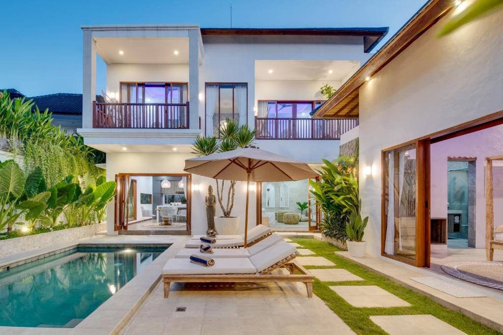Puspa Ayu Villas & Apartments — 4