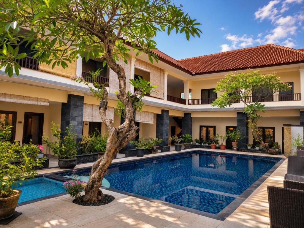 Radha Bali Hotel — 1