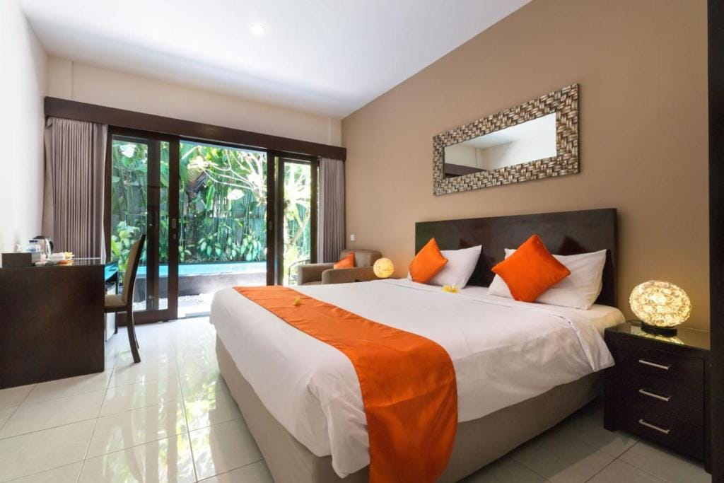 The Pavilion Hotel Kuta — 2
