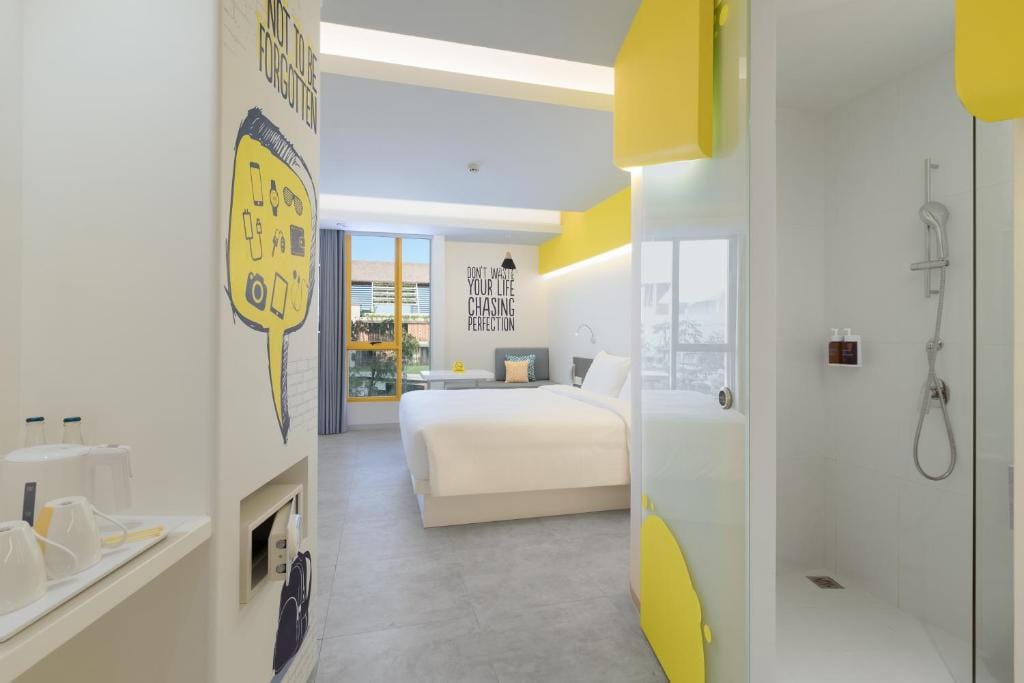 YELLO Hotel Kuta Beachwalk Bali — 2