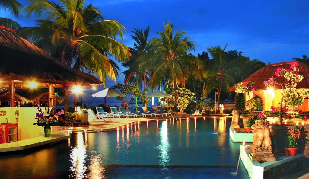 Aneka Lovina Villas & Spa — 1