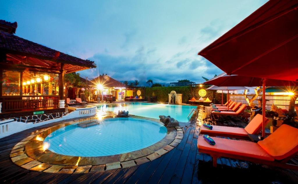 Bali Taman Beach Resort & Spa Lovina — 2