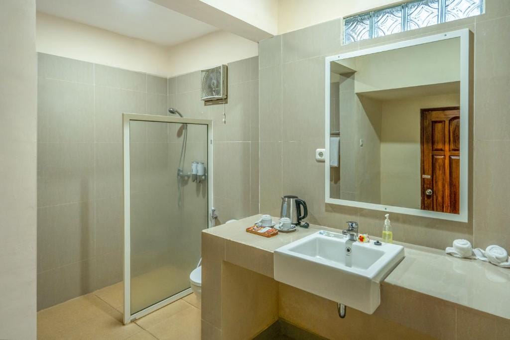 Grand Melka Hotel — 3