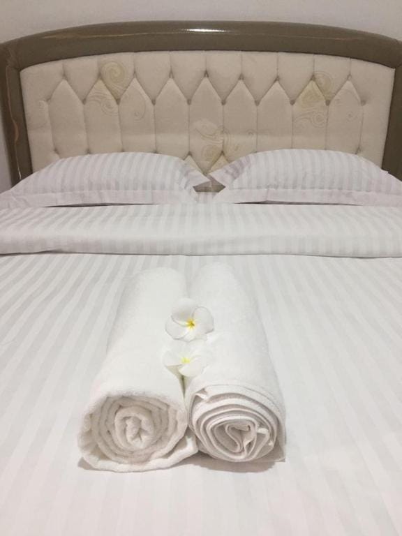 Hotel My New Lovina — 1