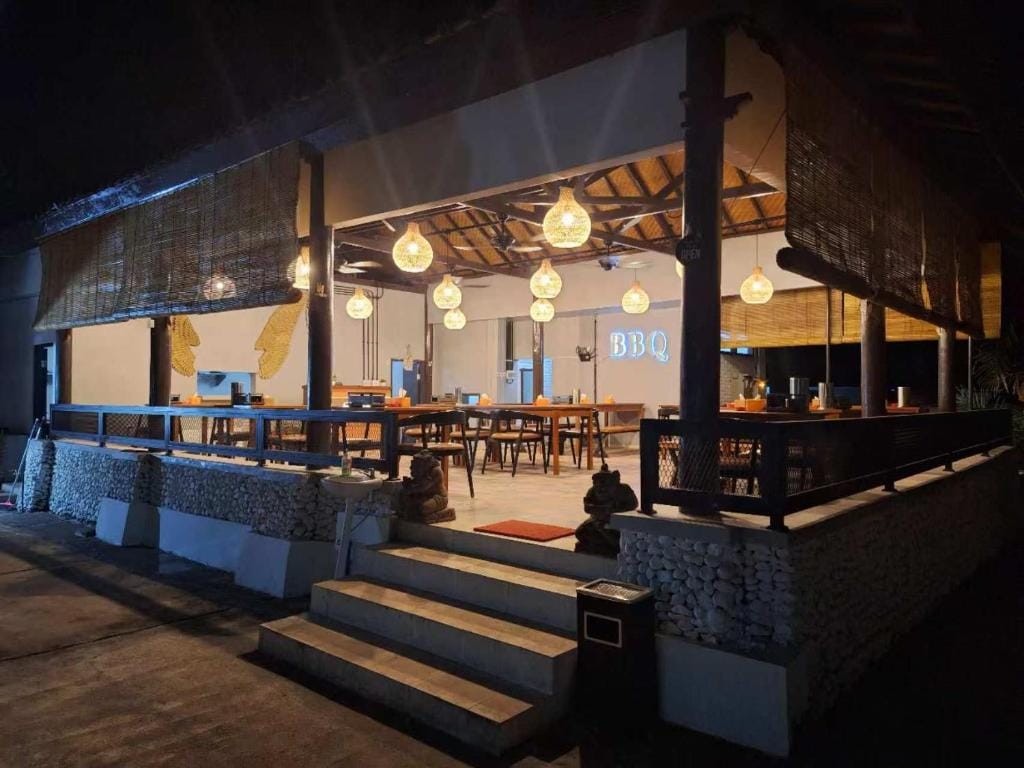 K's Beach Resort — 5