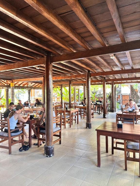 Puri Bali Hotel — 4