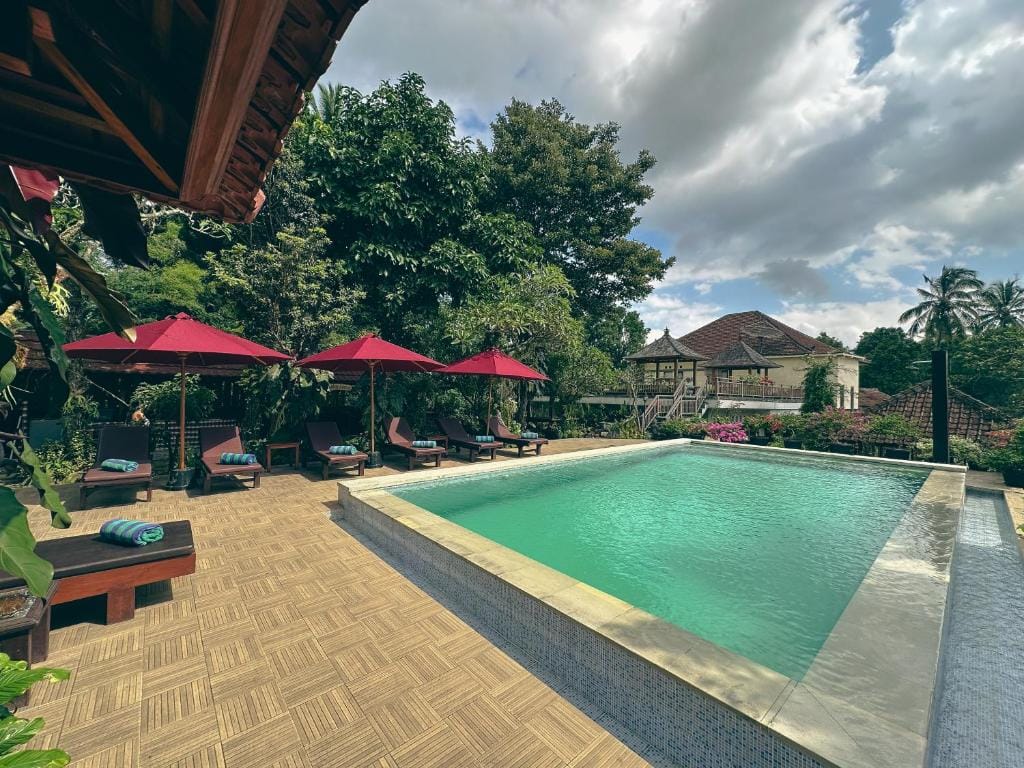 VILLA IPSA — 3