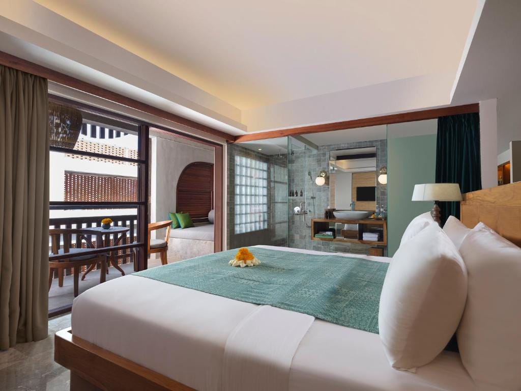 Amnaya Resort Nusa Dua — 2