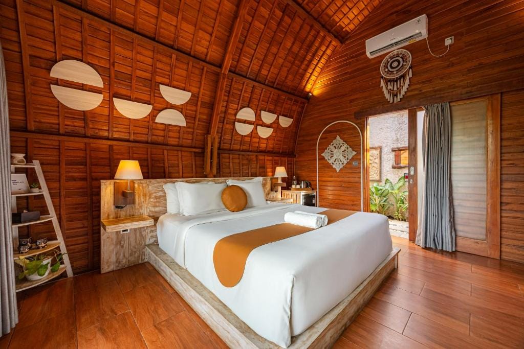 Cove Jiwana Villa — 1