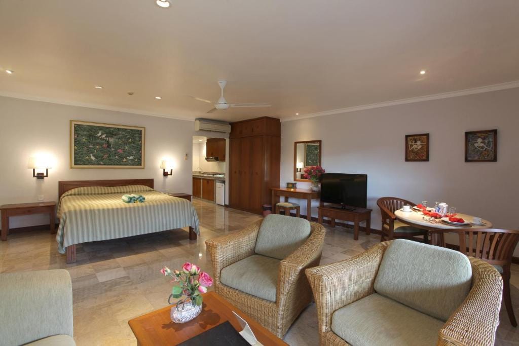 Peninsula Beach Resort — 5