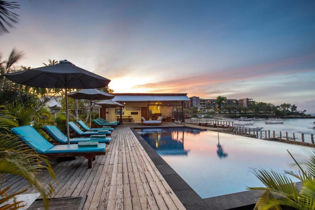 D'Muncuk Huts Lembongan — 1