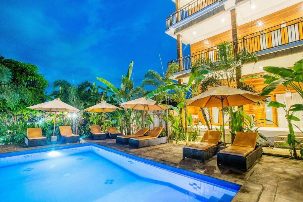 Dinatah Lembongan Villas — 2