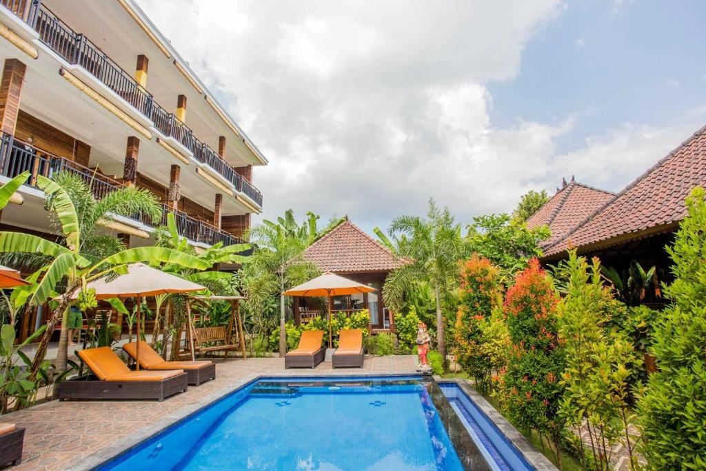 Dinatah Lembongan Villas — 4