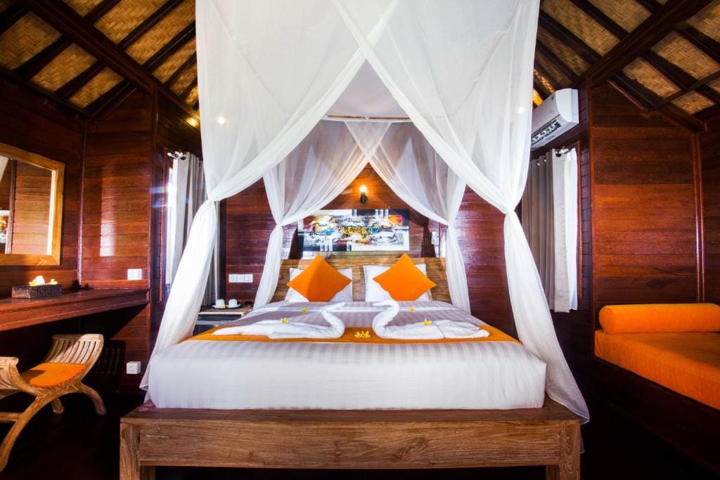 Dinatah Lembongan Villas — 5