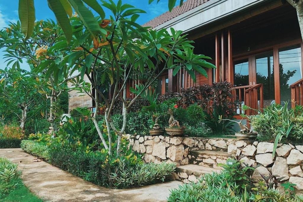 Karang Agartha Lembongan — 1