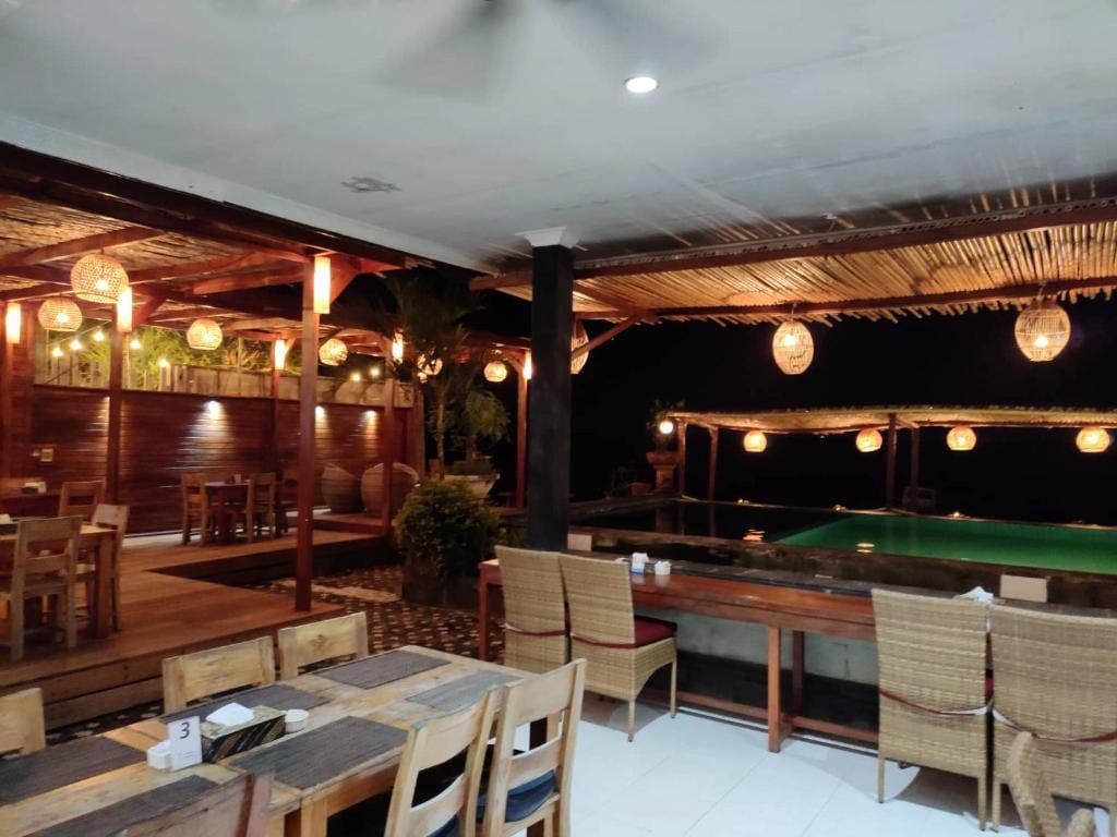 Linda Beach Hotel — 3