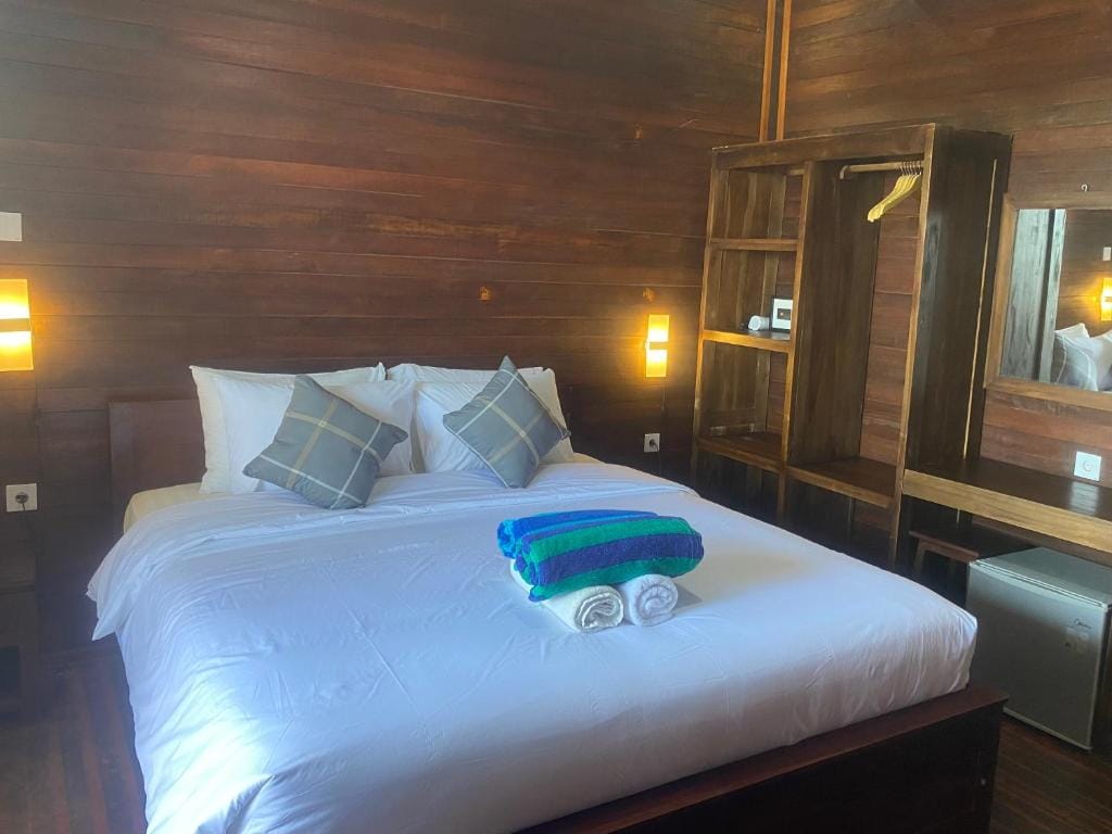 Linda Beach Hotel — 5