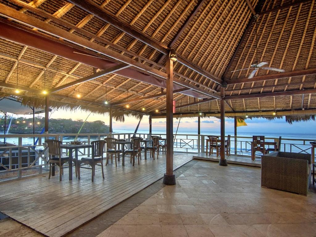 Mushroom Beach Bungalows — 4