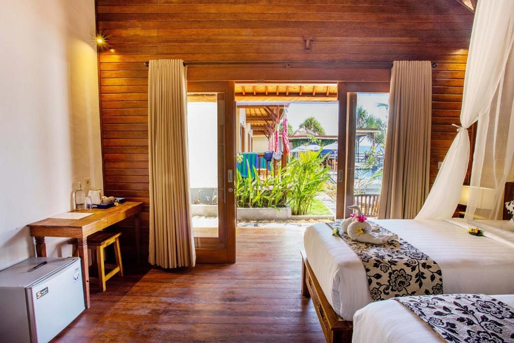 Nusa Veranda Sunset Villas & Restaurant — 3