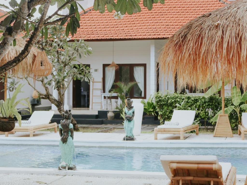 Oasis Boutique Villas — 1