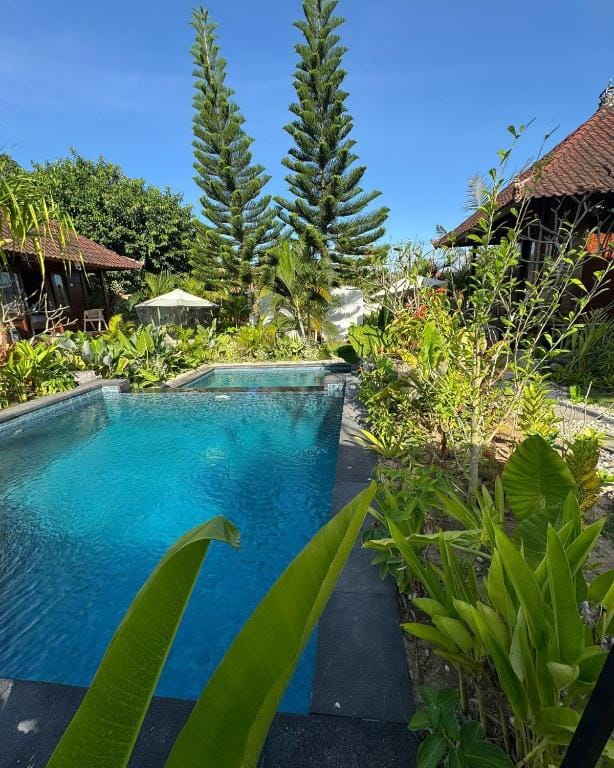 Puri Sari Villas, Restaurant and Bar — 2