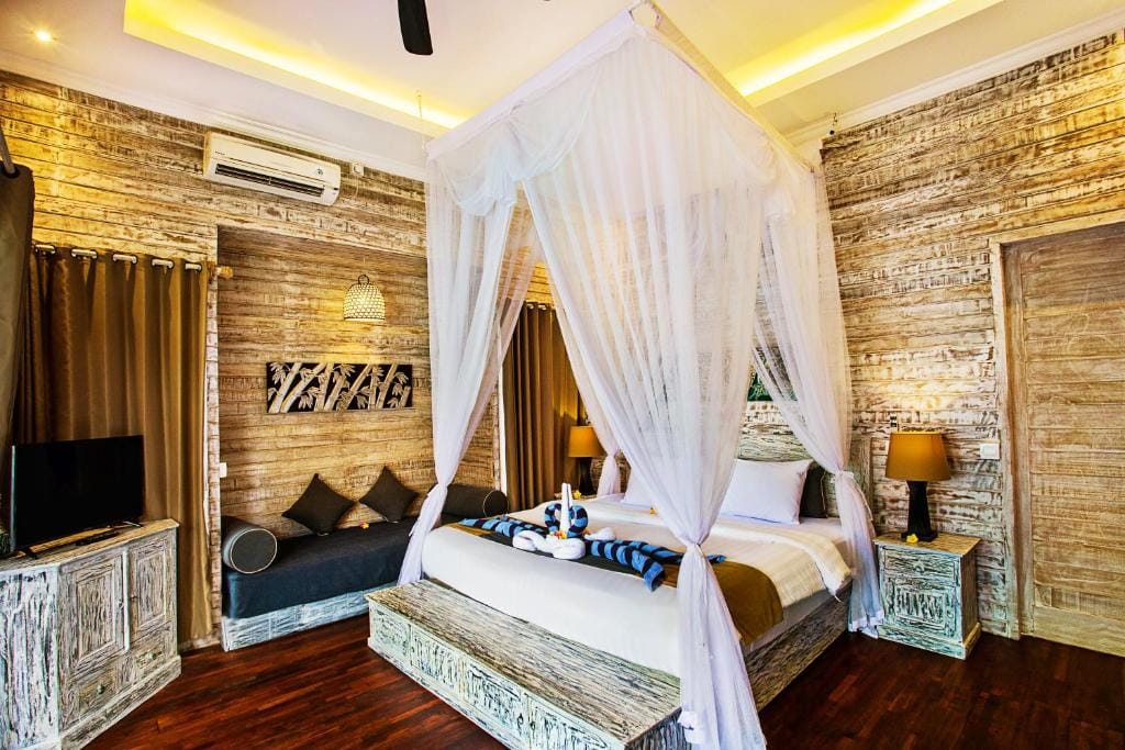 The Palm Grove Villas — 5