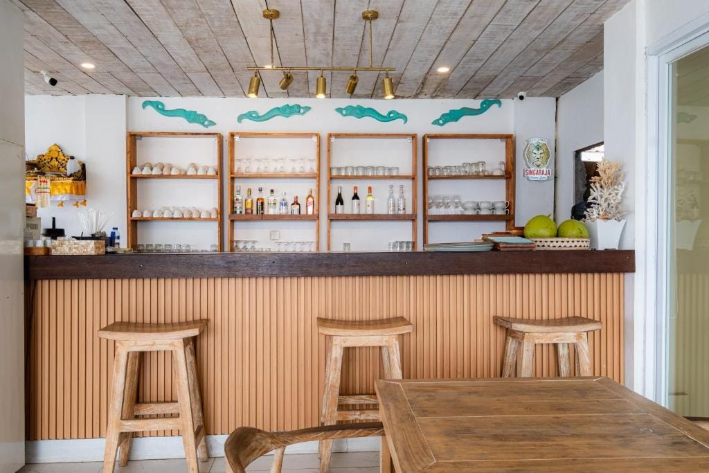AMP Beach House — 5