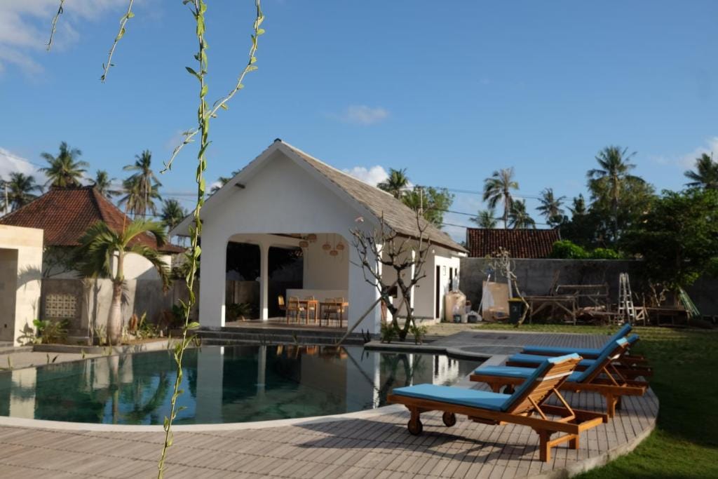 Dipenida Bali — 4