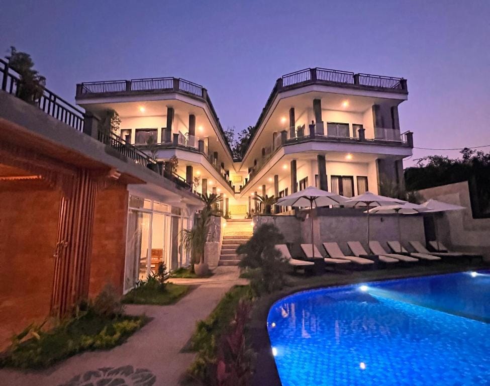 Grand Yuna Hotel Nusa Penida — 4