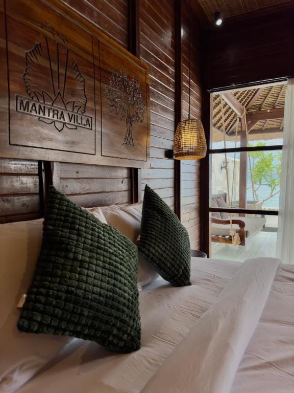 Mantra Villa Nusa Penida — 2