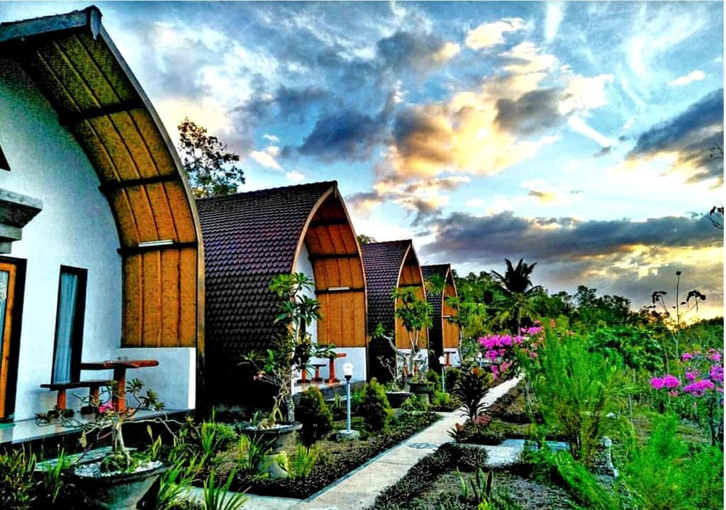 Sebrang Hills Bungalow — 1