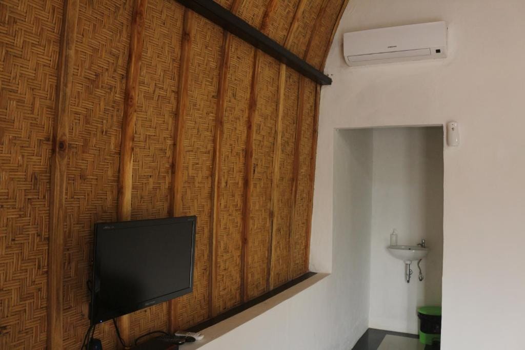 Sebrang Hills Bungalow — 5