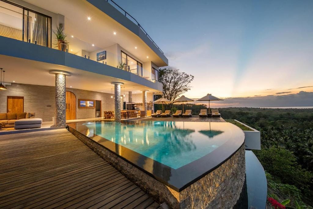 Villa Kalliste — 1