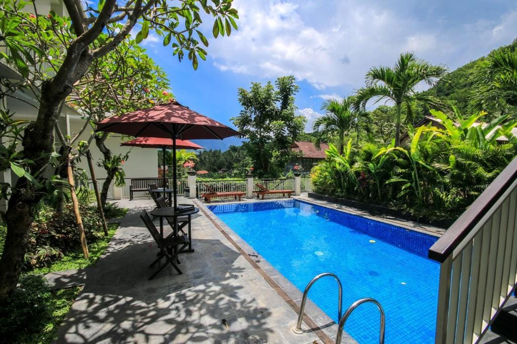 Dewi Villa Padangbai Hotel — 5