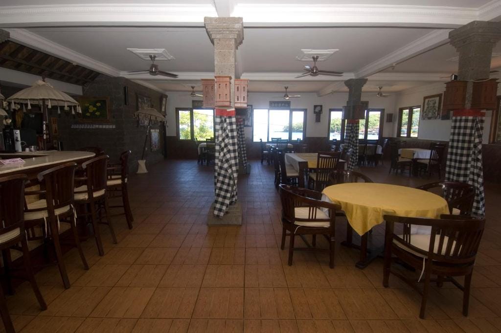Puri Rai Hotel — 5
