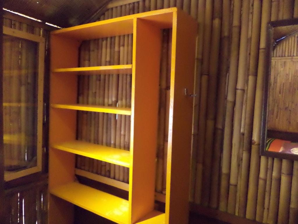 Topi inn — 5