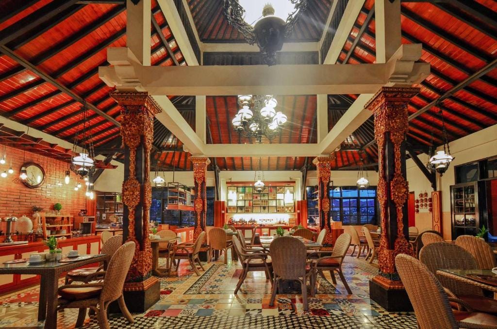 Ari Putri Hotel — 5