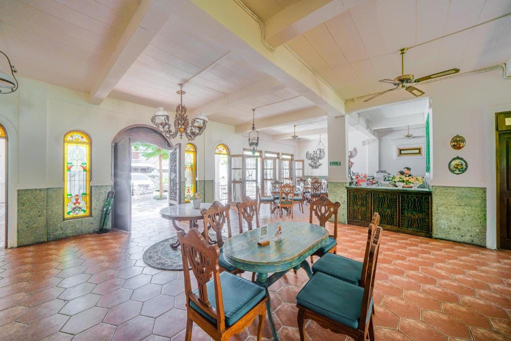 Pitaloka Hotel Sanur By DeWizZ Management — 5