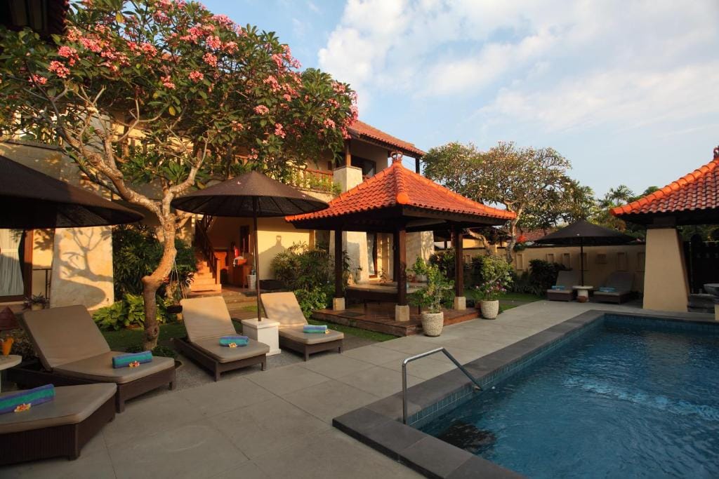 Pondok Ayu — 3