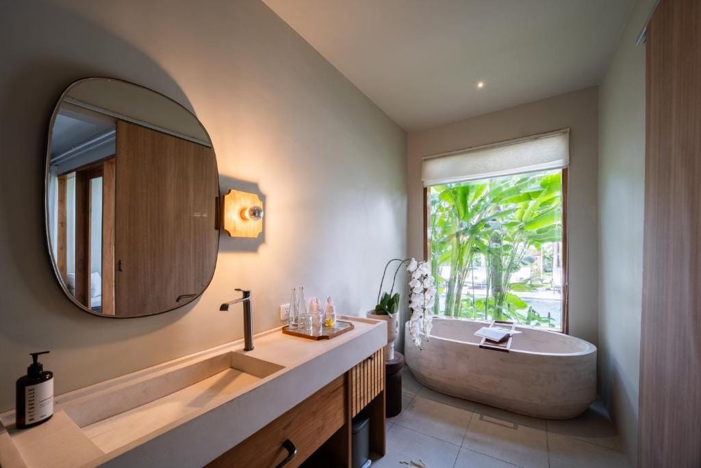 Anam Tang New Rooms & Cafe near Seminyak — 3