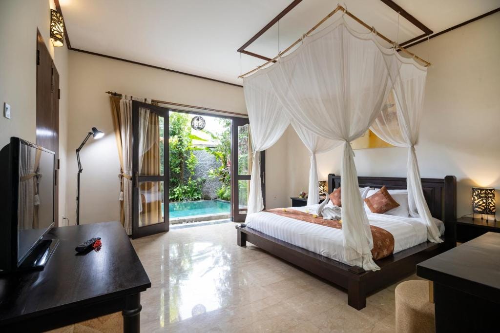 Bali Ayu Hotel & Villas 10 Minutes Walking Distance to the Beach — 2