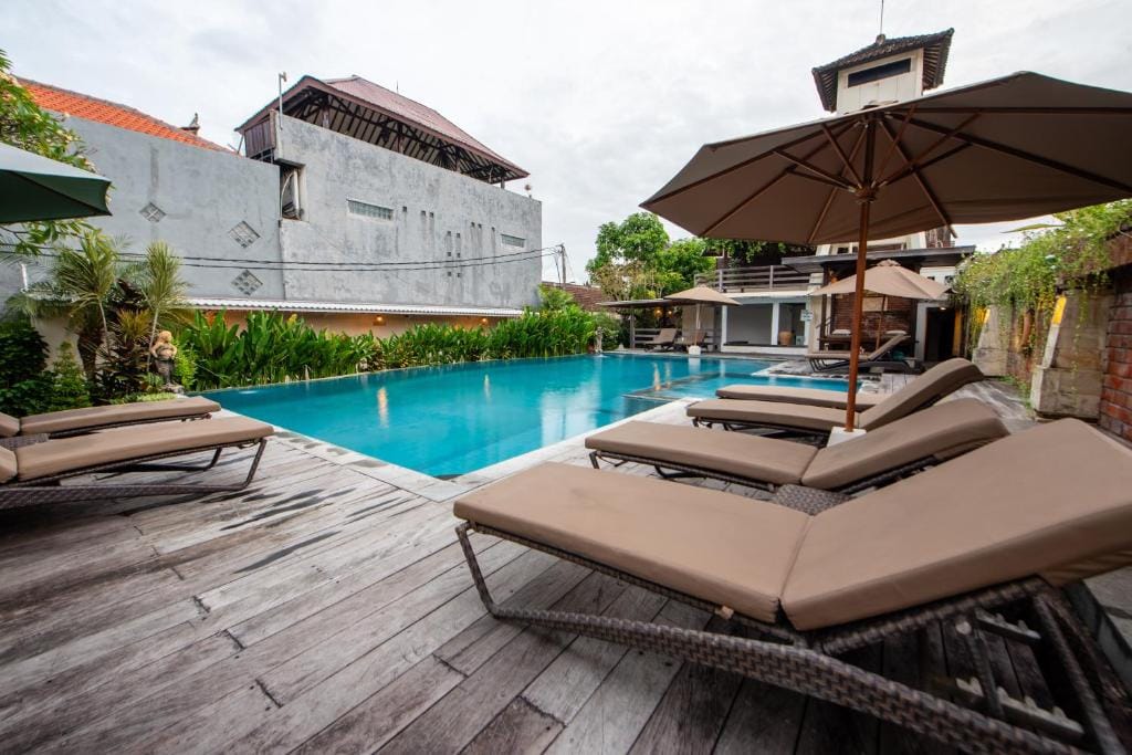 Bali Ayu Hotel & Villas 10 Minutes Walking Distance to the Beach — 5