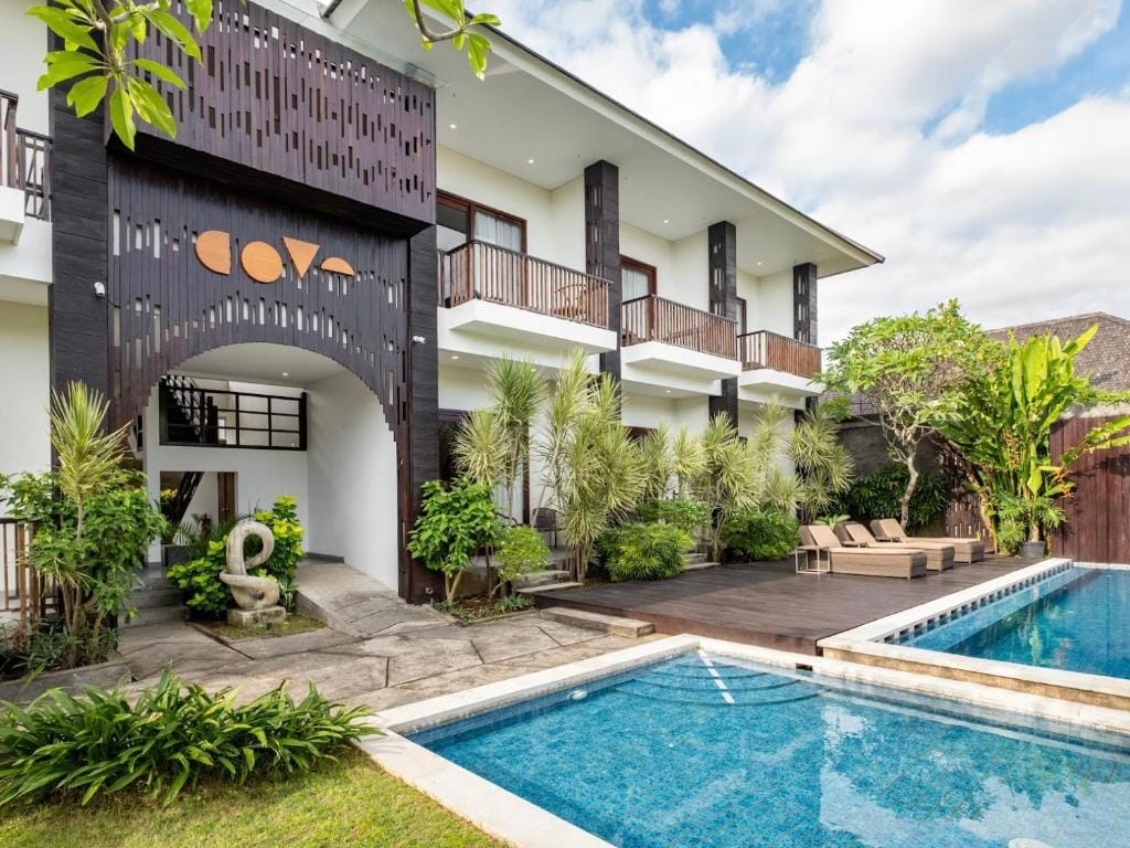 Cove Tevana — 3
