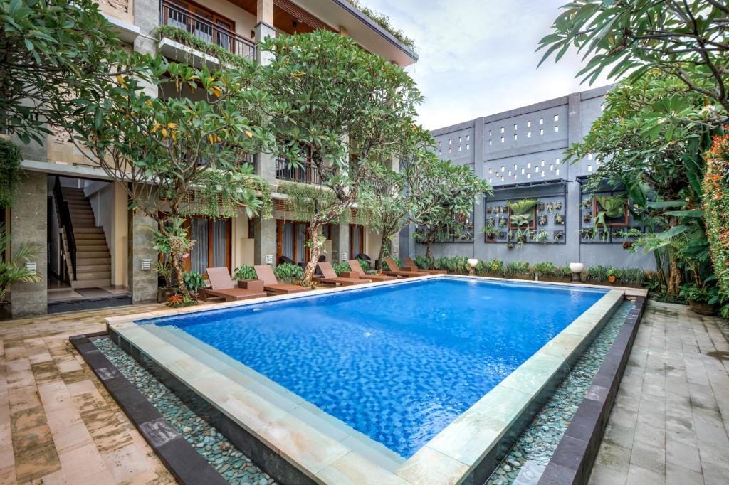 D Sarian Seminyak — 1