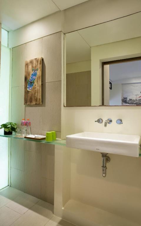 Grandmas Plus Hotel Seminyak — 3