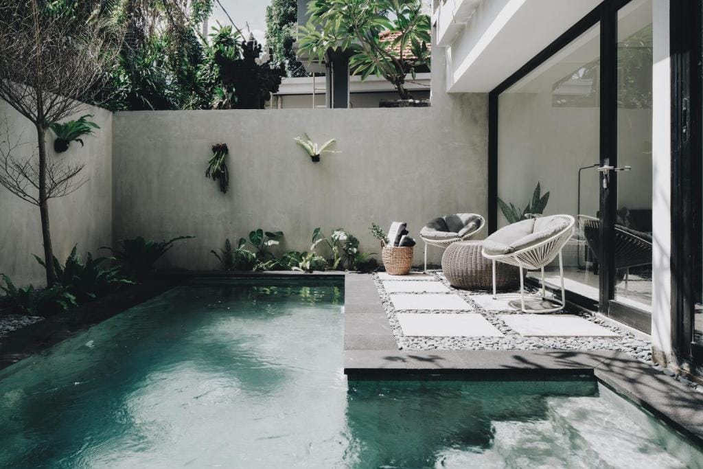 Lloyd's Inn Bali — 4